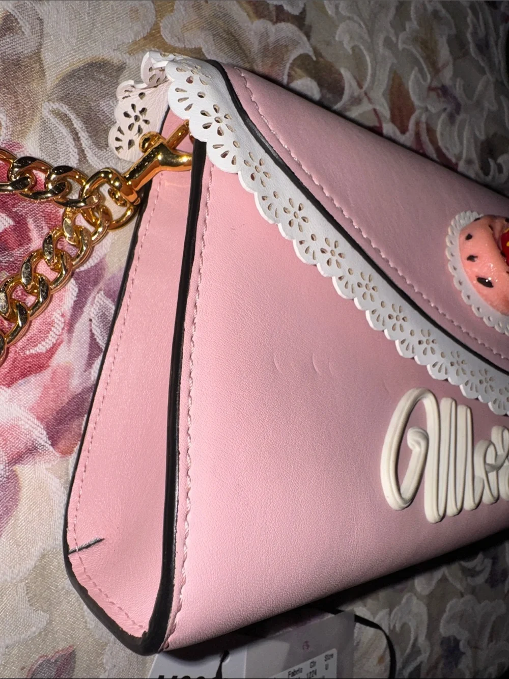Moschino Cake 🍰 Slice Look 25 Clutch Pink Macaron Strawberry Bakery Bag Purse